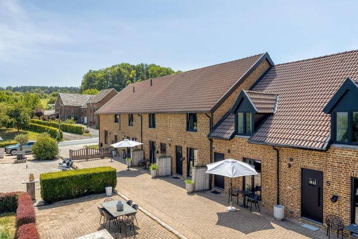 Appartement voor 8 personen, with Balkon and Terras as well as Tuin and Uitzicht in Epen
