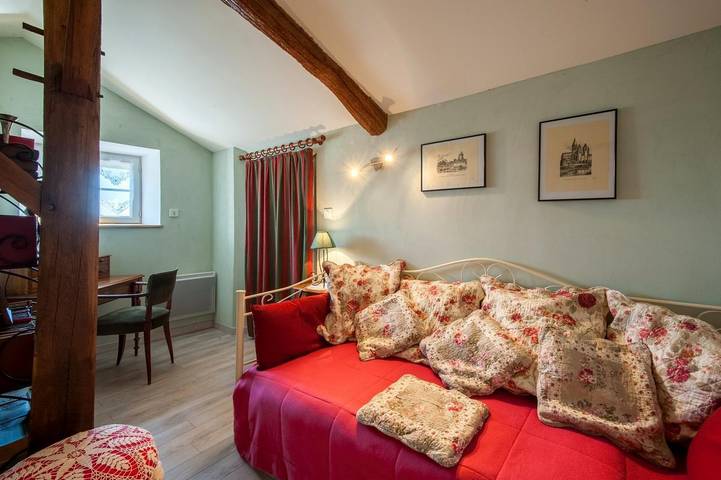 Gîte pour 3 personnes, avec Terrasse dans Saône-et-Loire - 4