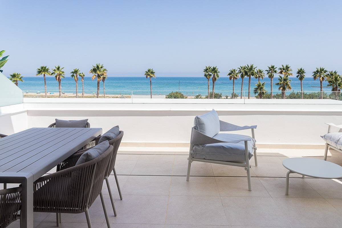 Entire apartment, Denia Beachfront Deluxe in Dénia, Costa Blanca