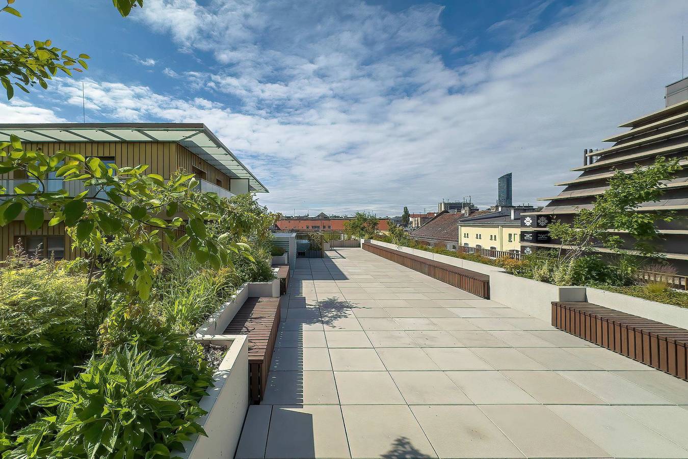 Appartement entier, Czysta 4 Wrocław | Beige Apartment with Garden, Desk and Air Conditioning in Wrocław, Bas-Silésie