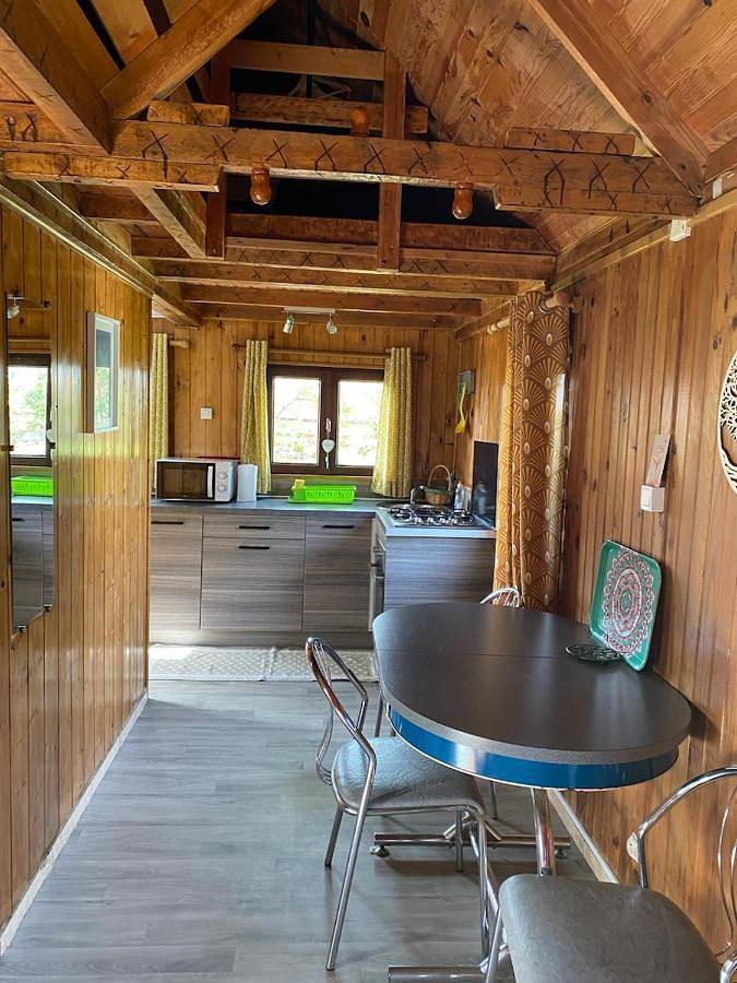 Gîte pour 4 personnes, avec vue et jardin à Wierre-Effroy