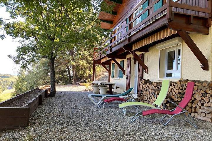 Maison de vacances pour 6 personnes, avec balcon ainsi que jacuzzi et jardin, animaux acceptés