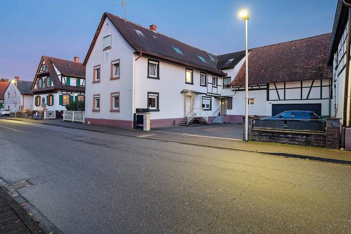 Geheel appartement, Appartement 'Ortenau' met Wlan in Willstätt, Central Black Forest