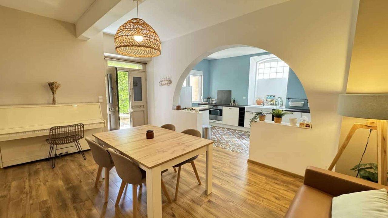 Entire holiday apartment, Ferienwohnung für 6 Personen (95 m²) in Villeneuve Lès Béziers in Villeneuve-lès-Béziers, Côte d'Améthyste