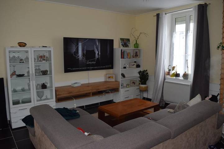 Gîte pour 2 personnes, avec jardin ainsi que vue et terrasse à La Suze-sur-Sarthe - 3