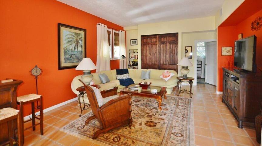 Villa for 7 people, with yard and pool in Key West