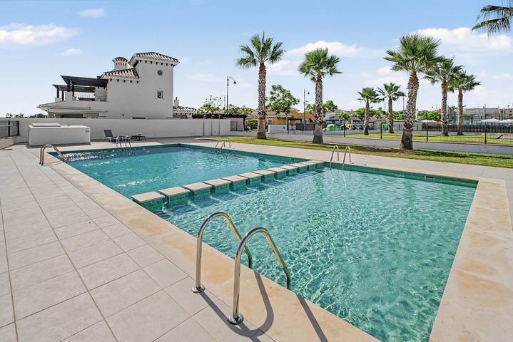 Apartamento entero, Lujo Exclusivo en Mmgr: Vistas Panorámicas al Golf y Vida Premium in Mar Menor Polaris World, Torre-Pacheco