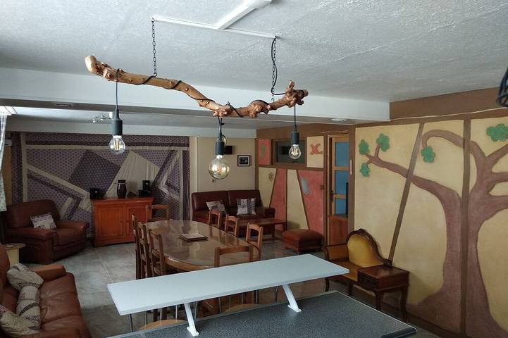 Gîte pour 7 personnes à Lanans