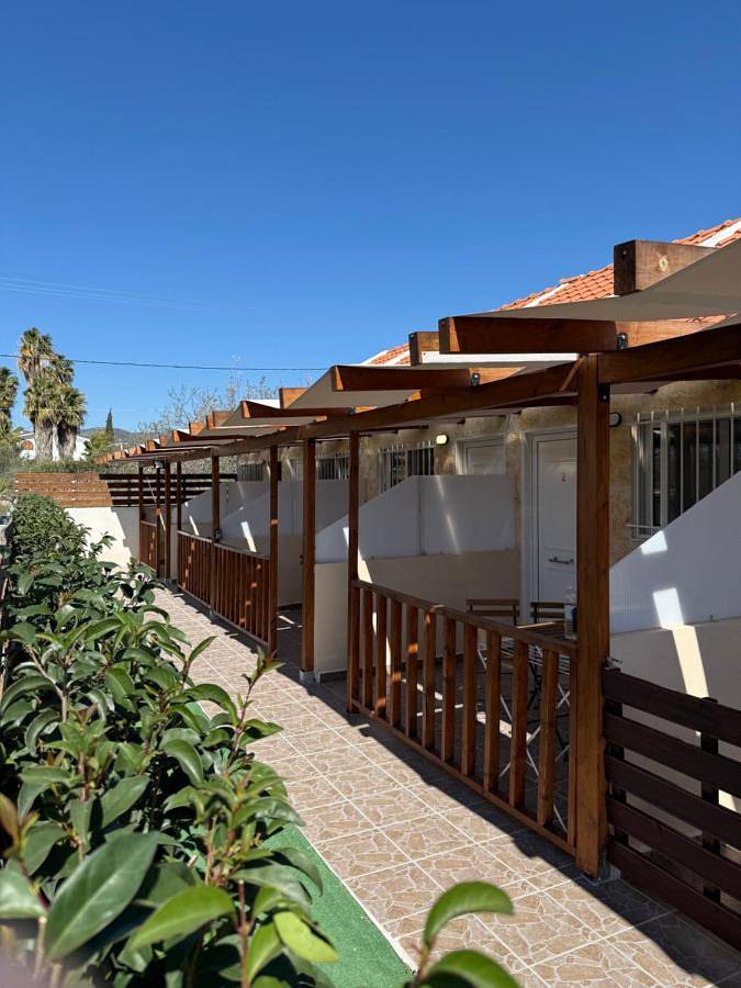 Gîte pour 3 personnes, avec terrasse dans Érétrie - 2