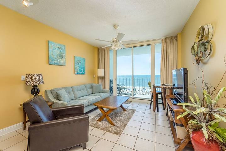 Vacation rental for 7 people, with balcony and sauna as well as hot tub and pool in Gulf State Park