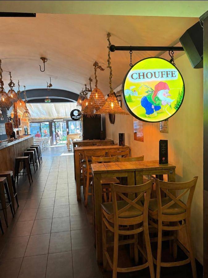 La Bourse in Bagnols-sur-Cèze, Région de Nîmes