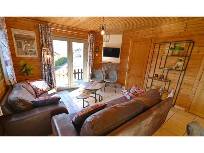 Location de vacances pour 8 personnes, avec sauna et terrasse, adapté aux familles à La Roche-en-Ardenne - 2