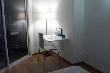 Apartment for 5 People in Girona, Gironès, Photo 4