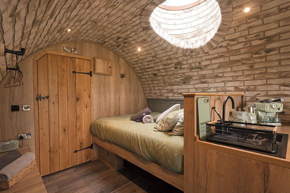 Lily's Pad  cabin, built into the side of a hill in the beautiful countryside in Falkirk, Scotland