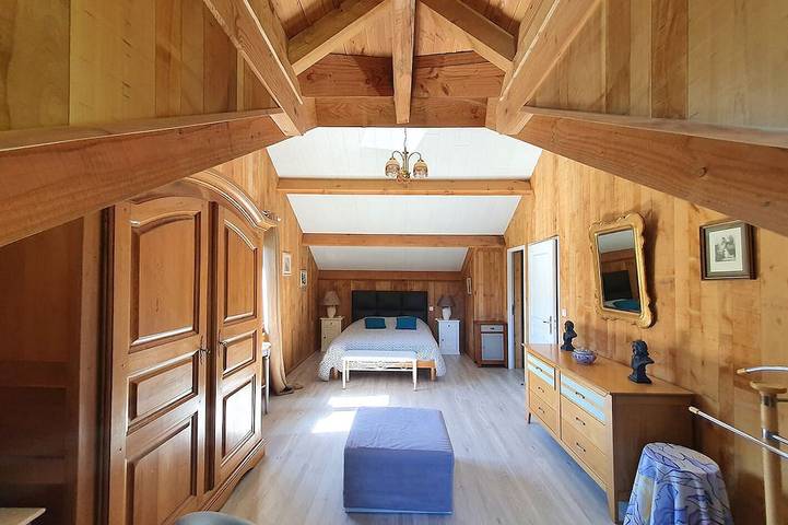 Gîte pour 7 personnes, avec jardin, animaux acceptés à Saint-Estèphe (Dordogne) - 2