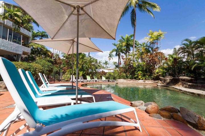 Appart’hôtel pour 2 personnes, avec sauna et jardin ainsi que jacuzzi et piscine