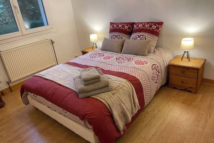 Location de vacances pour 9 personnes, avec jardin et terrasse à Neugartheim-Ittlenheim