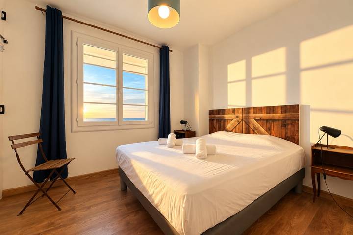 Appartement entier, La Croix du Sud: superbe appartement en duplex 2 chambres vue mer in Port Camargue, Le Grau-du-Roi