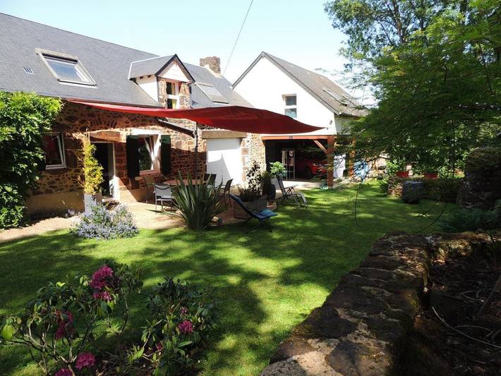 Chambre d’hôte pour 2 personnes, avec Terrasse ainsi que Jardin et Vue