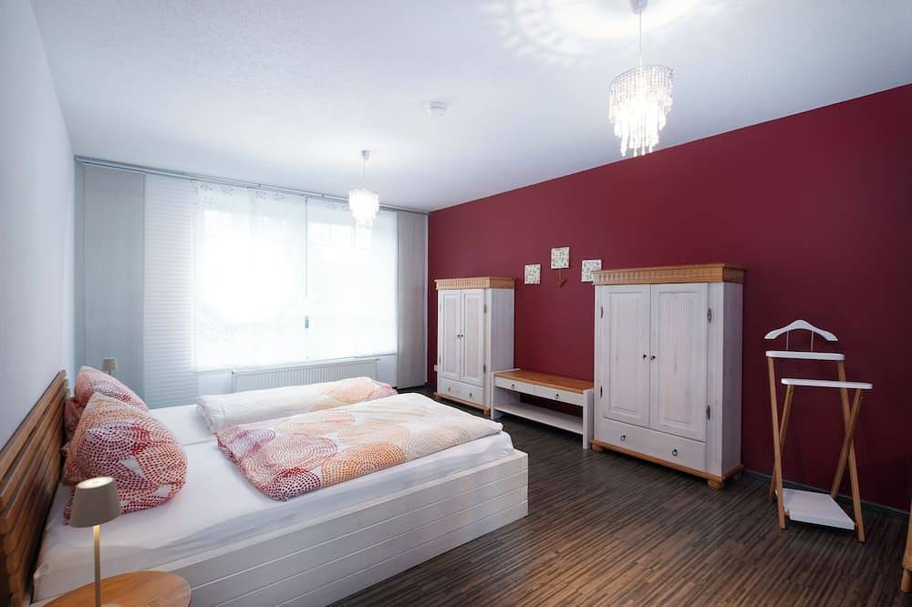 Ganze Wohnung, Naturnahe Ferienwohnung im schwäbischen Wald in Erlebnisregion Ostalb region