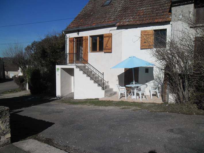 Gîte pour 4 personnes, avec terrasse - 1