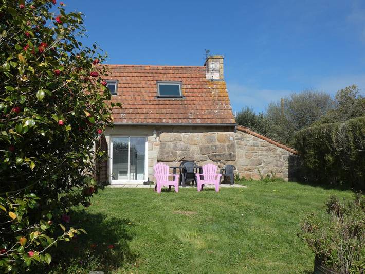 Gîte pour 2 personnes, avec jardin à Pleumeur-Bodou - 2
