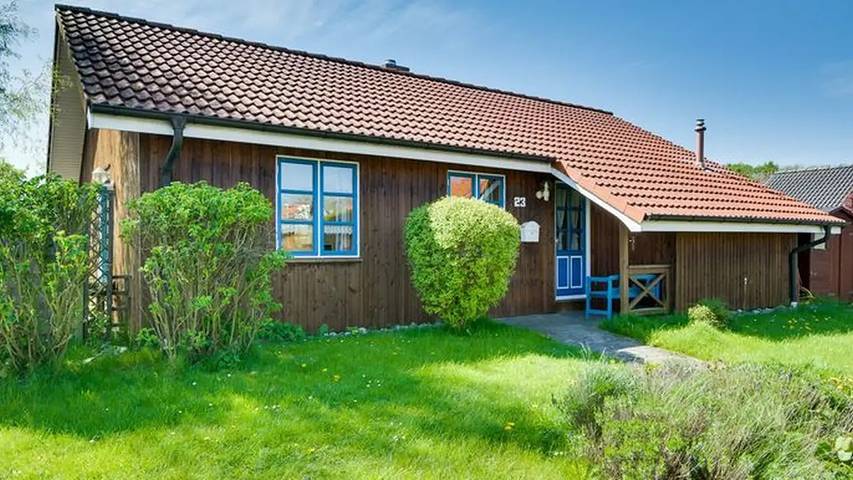 Ferienhaus für 4 Personen, mit Garten in Kronsgaard