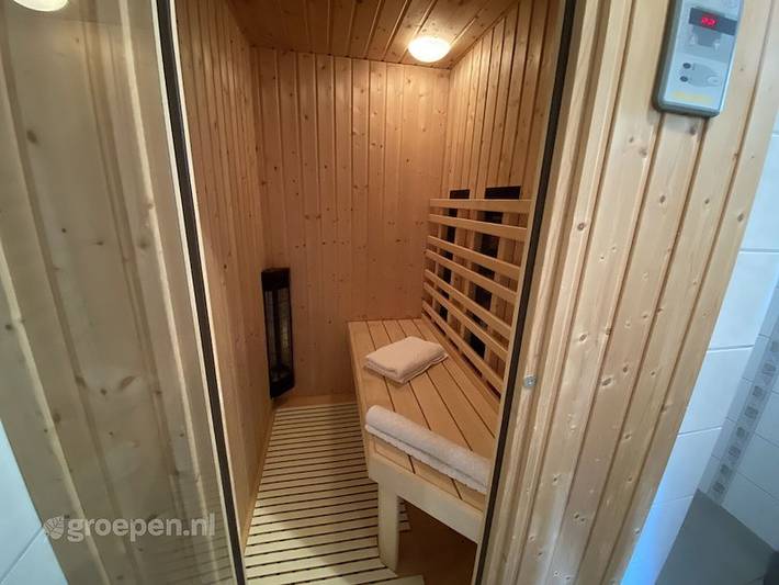 Location de vacances pour 11 personnes, avec vue sur le lac et sauna ainsi que balcon/terrasse et terrasse à Stavelot - 3