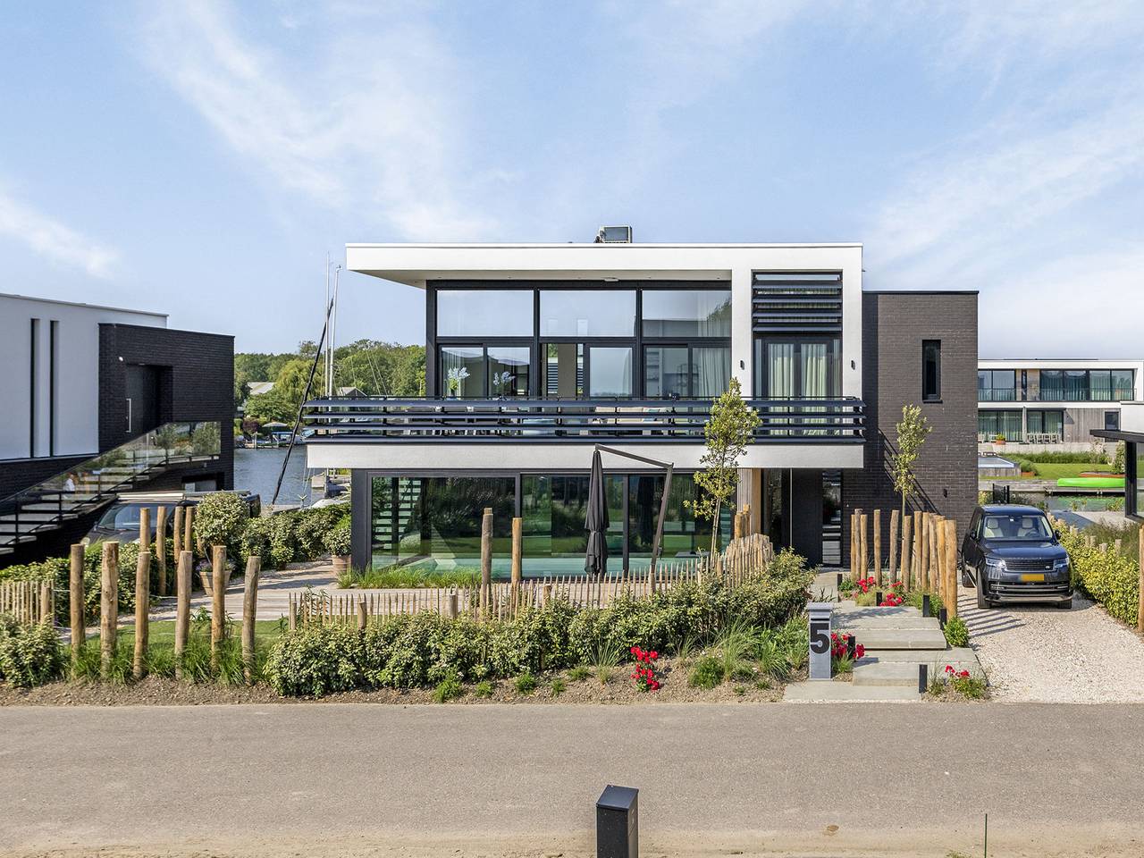 Luxe watervilla met zwembad & steiger in Kamperland, Zeeuwse Kust