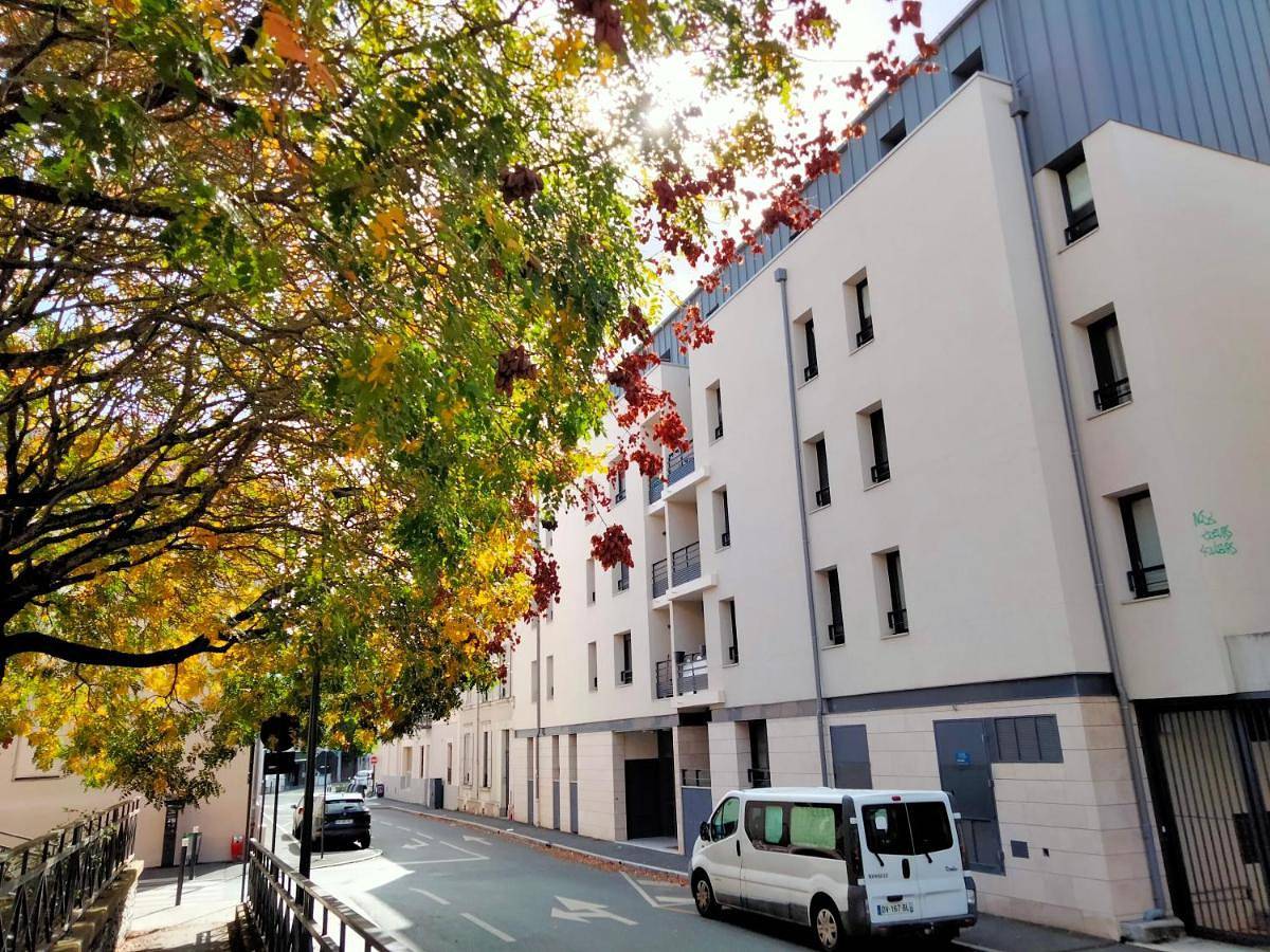 Double Room with Private Bathroom in Angers, Région d'Angers