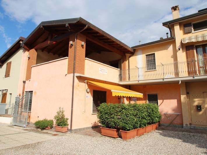 Location de vacances pour 5 personnes, avec Terrasse et Jardin à Peschiera del Garda