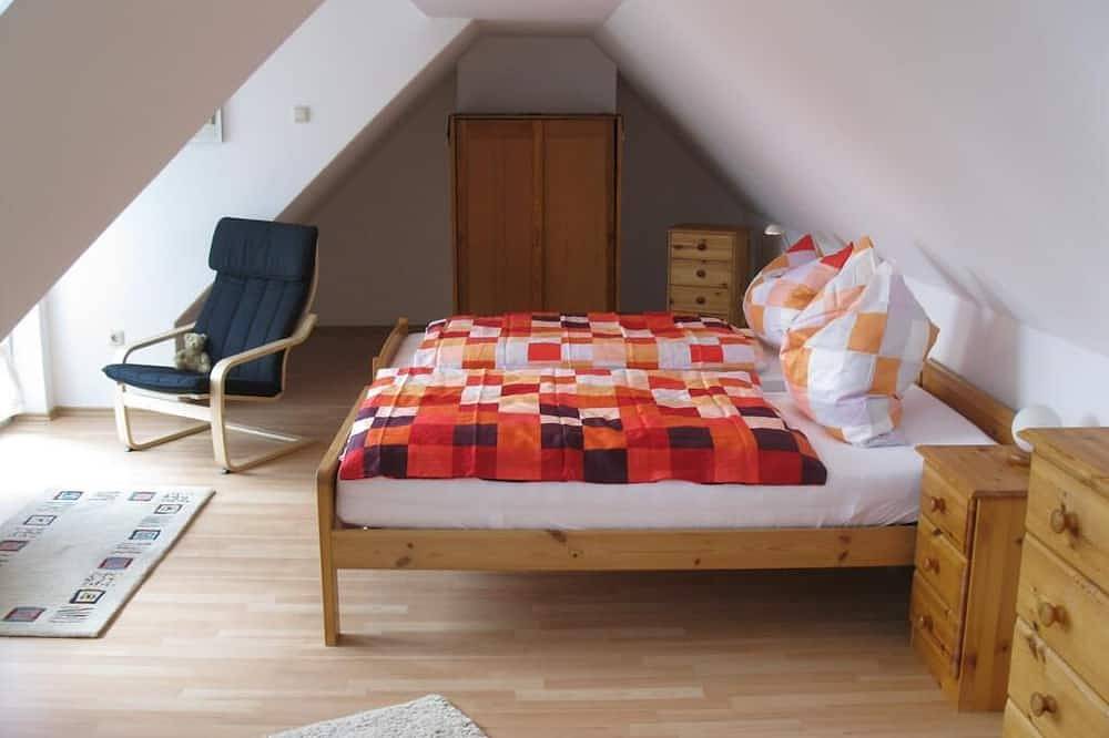 Großzügige Ferienwohnung mit Balkon (Seeblick), Garten und direktem Seezugang in Ascheberg (Holstein), Südliche Ostseeküste