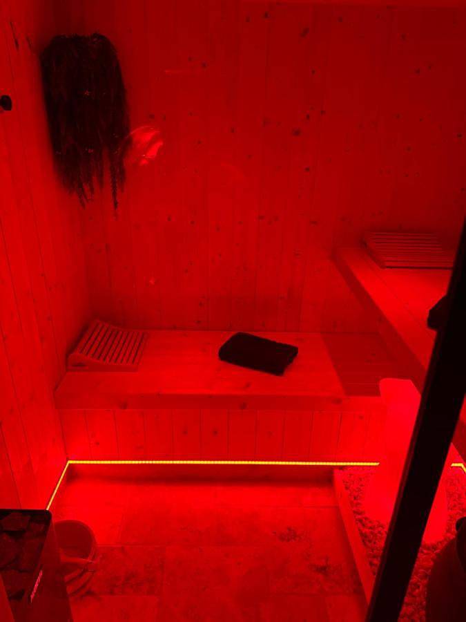 Chambre d’hôte pour 2 personnes, avec jacuzzi ainsi que sauna et jardin à Montauban - 3