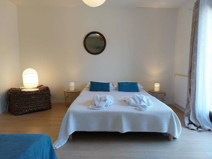 Gîte pour 6 personnes, avec jardin à Noaillan - 3