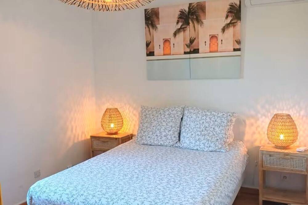 Charmante Maison Climatisée à 10 min à Pied des Plages, des Commerces in Antibes, Mittelmeerküste (Frankreich)