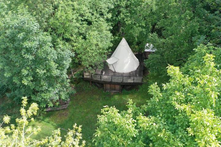 Tente pour 3 personnes, avec Balcon ainsi que Terrasse et Jardin dans le Tarn