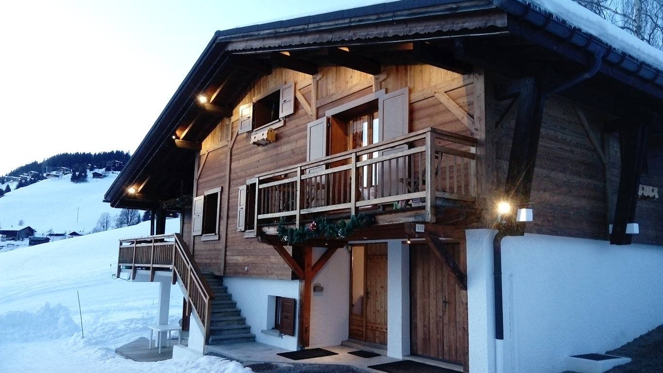 Appartement entier, App. 8 couchages - Jumelable - Sur une piste de liaison in Notre-Dame-de-Bellecombe, Région d'Albertville