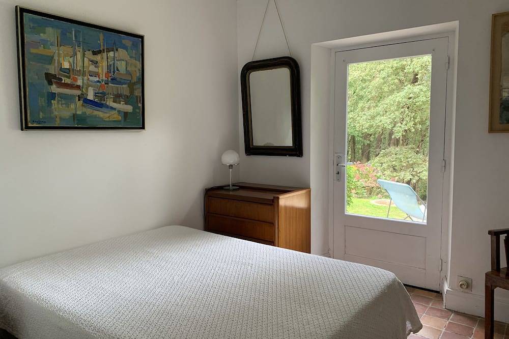 The calm of the forest, a stone's throw from Auray and the beaches in Bono, Côte des Mégalithes