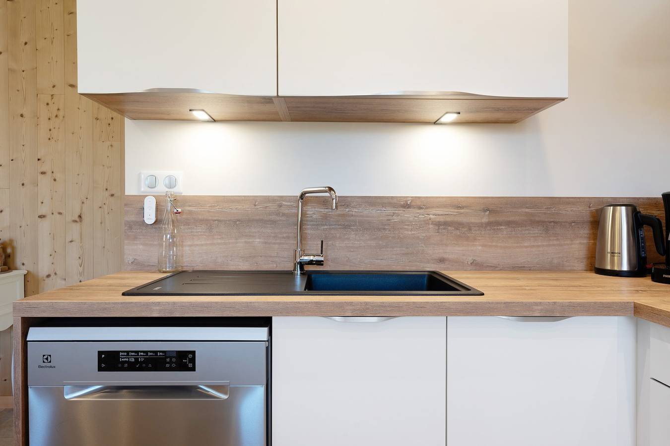 Ganze Wohnung, Maison Casabert Savoie – Komfortables Apartment im Bergdorf nahe Skigebieten in Saint-Martin-de-la-Porte, Vanoise-Massiv