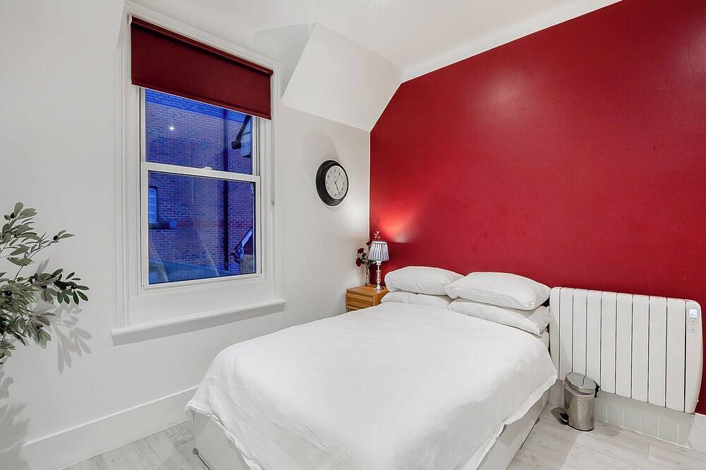 Dragon Pad - Uk46422 in Royal Tunbridge Wells, Kent