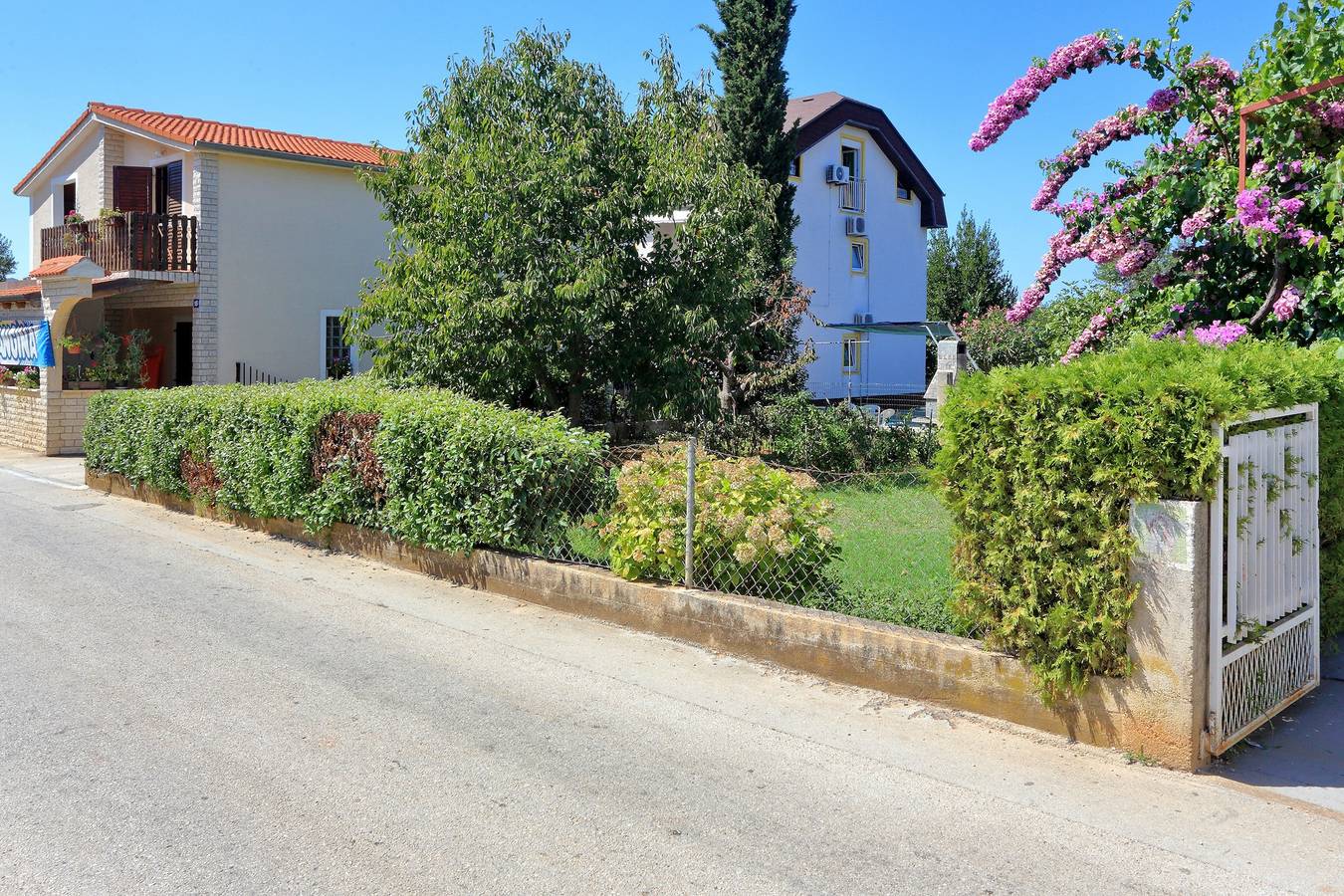 Entire apartment, Two bedroom apartment with air-conditioning Bibinje, Zadar A-6160-e in Bibinje, Zadar