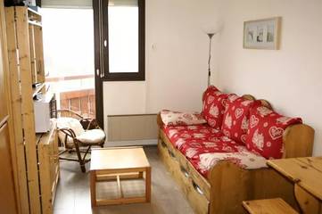 Gîte pour 3 personnes, avec balcon à Les Adrets