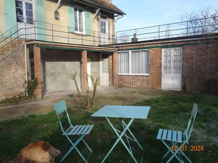 Gîte pour 5 personnes, avec jardin et terrasse, animaux acceptés à Treuzy-Levelay - 2
