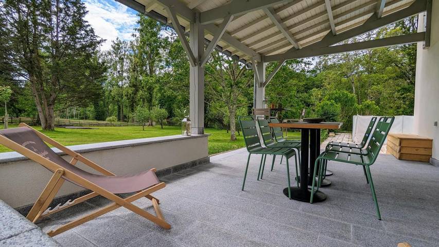 Gîte pour 6 personnes, avec piscine ainsi que jardin et terrasse à Saint-Brice-sur-Vienne - 4