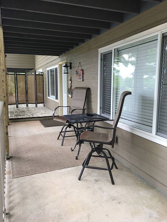 Ganze Wohnung, Nur Umgestaltet - Grosse Lage! Grosse Seeansicht! in Lake Ozark, Lake of the Ozarks