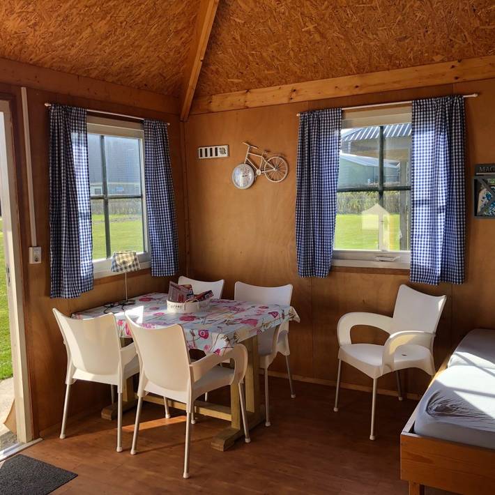 Entire holiday apartment, Boerencamping Duinzoomhoeve – Hooiberghut Altena in Den Helder, North Holland - North Sea Coast