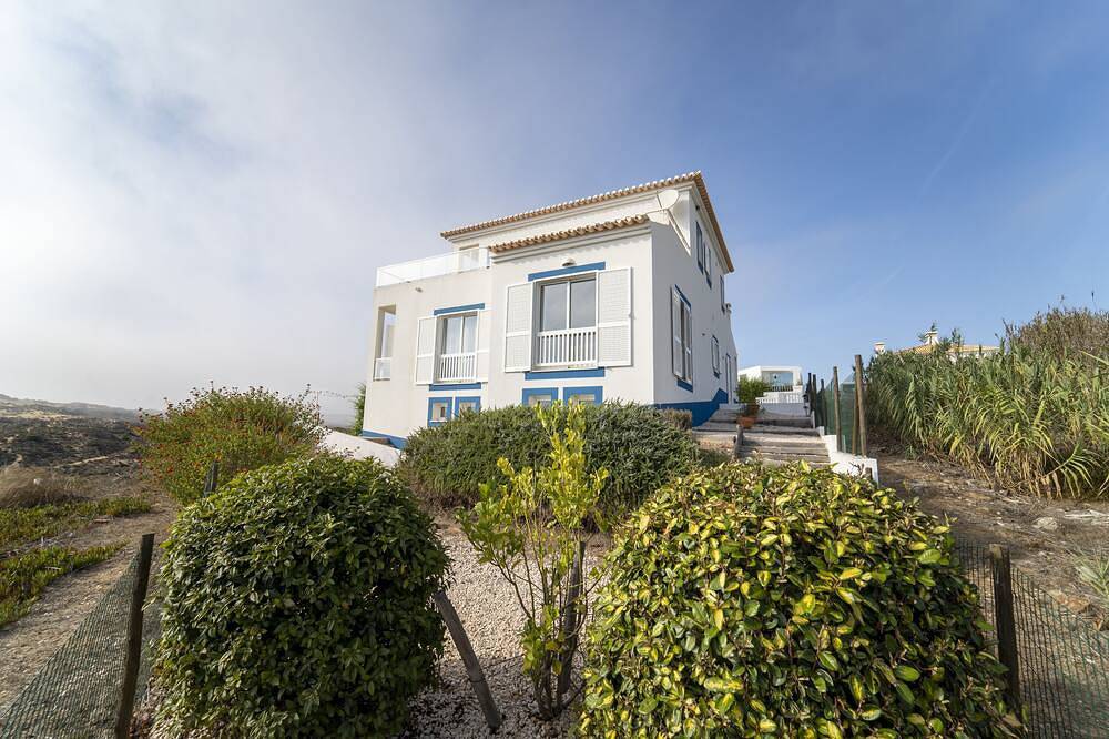Seascape - Surf, Family & Comfort in Bordeira, Naturpark Südwest-Alentejo und Costa Vicentina