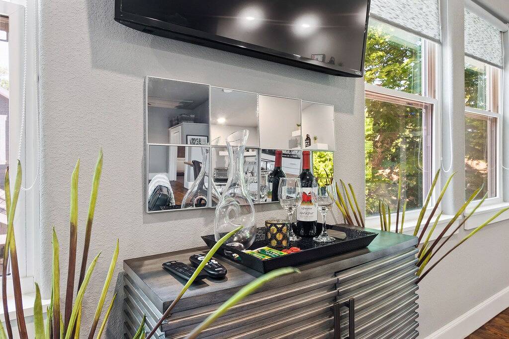 Ganze Wohnung, Studio A in der Central Ave. in Bentonville, Ozark Mountains