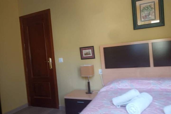 Villa 5 chambres a coucher  à 950m plage, jardin et  piscine privée chaufeééé , in Chilches (Vélez-Málaga), Vélez-Málaga