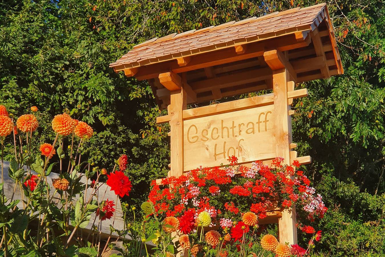 Appartamento intero, Appartamento 'Gschtraffhof Panorama' con vista sulle montagne, piscina comune e Wi-Fi in Siusi allo Sciliar, Castelrotto